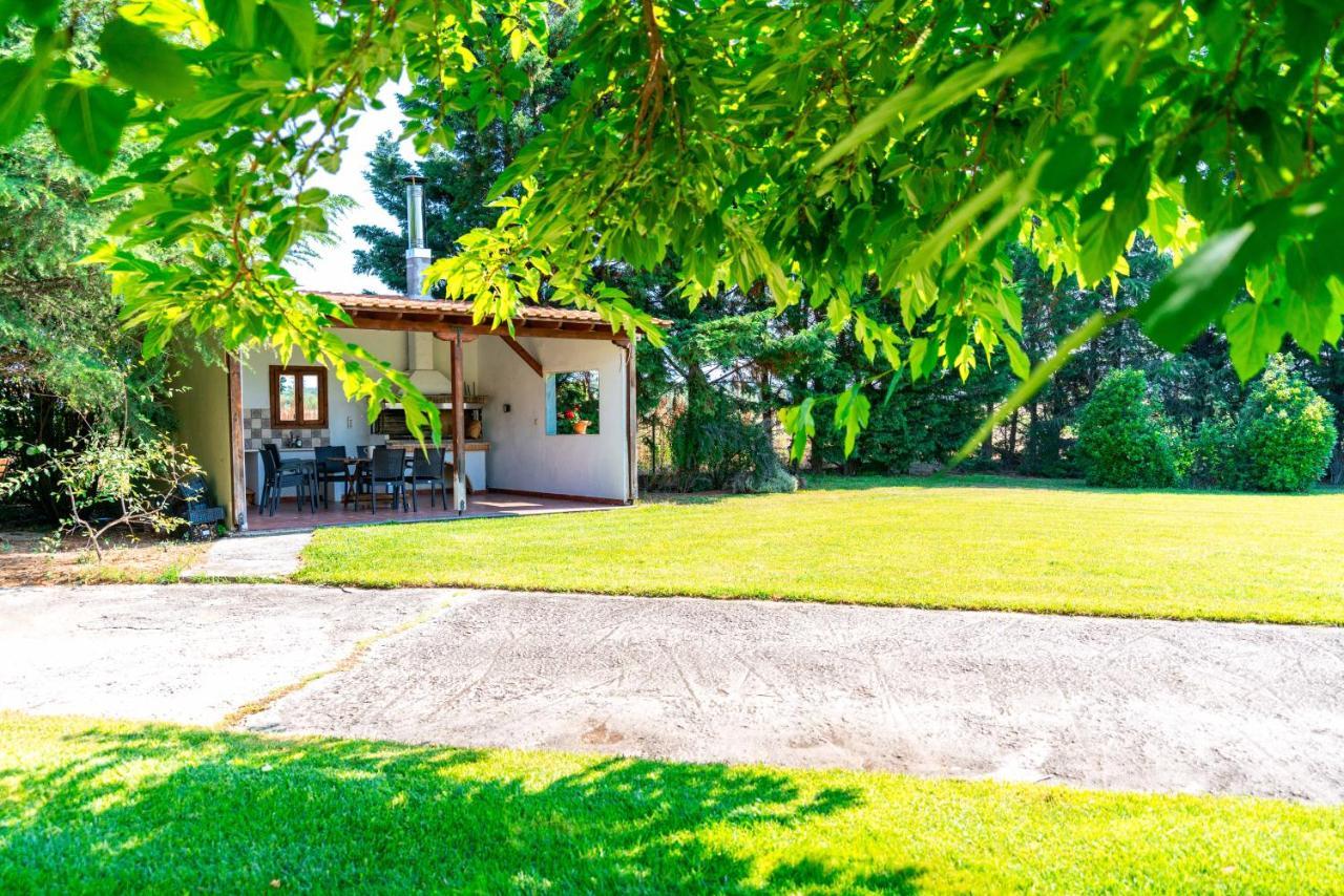 Villa Bougainvillea 埃帕诺米 外观 照片